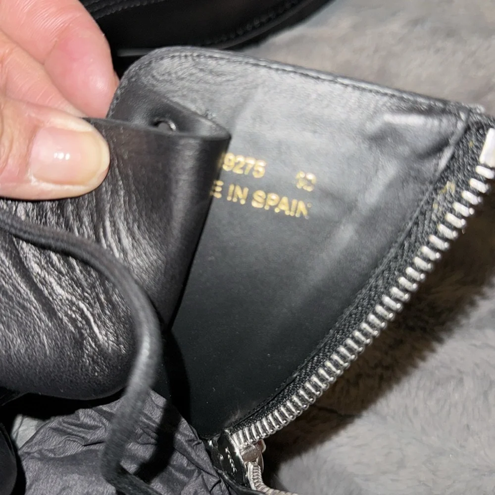 Saint Laurent new with box boots size 40 great condition - Picture 9 of 13